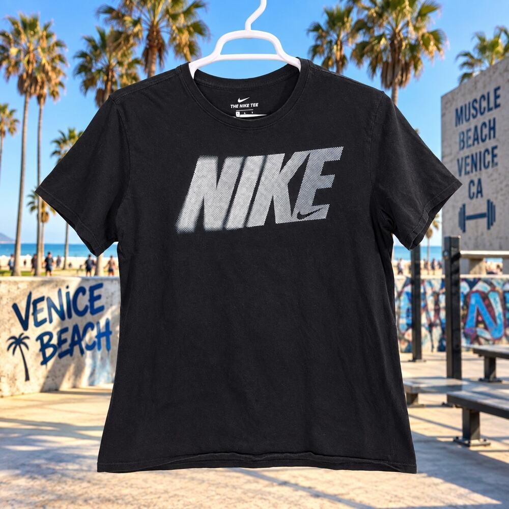 Nike The Nike Tee Graphic Logo Crew Neck Short Sleeve T-Shirt Black Men's Large